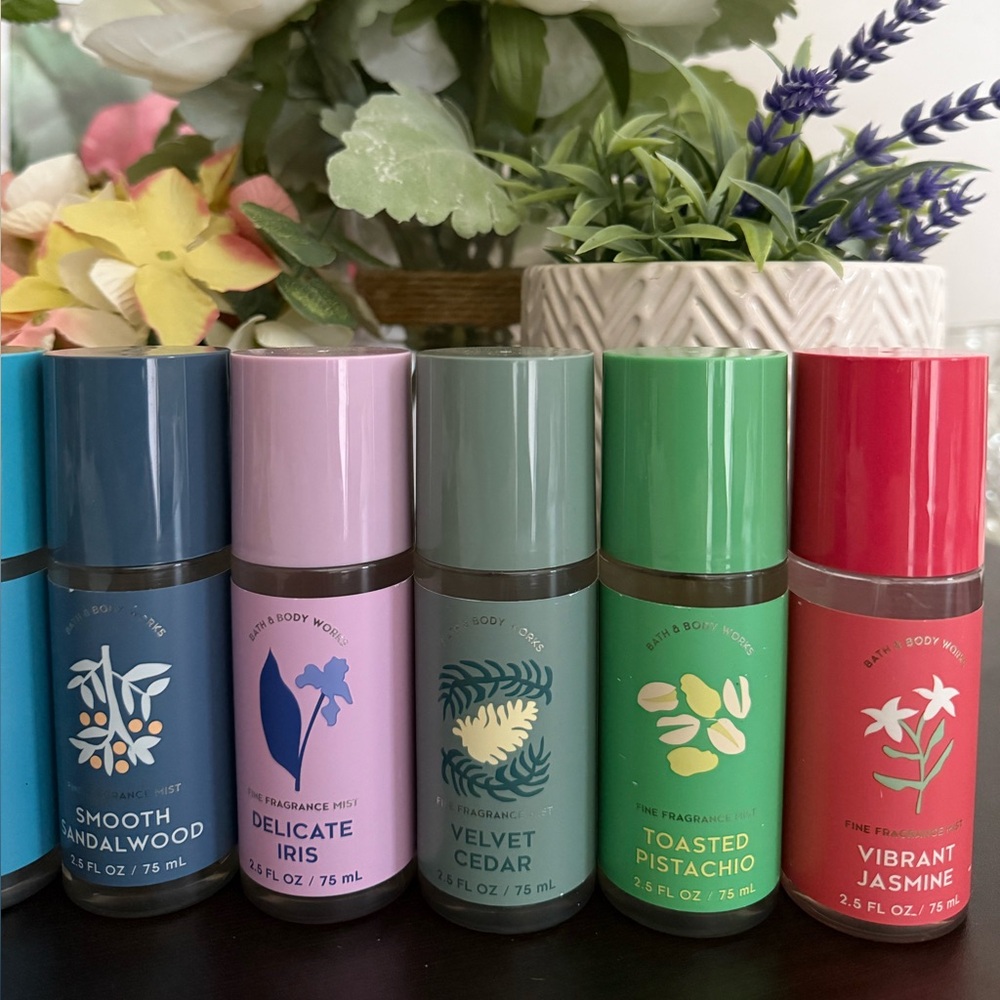 🆕💐 BATH & BODY WORKS LIMITED EDITION 8 PIECE MINI LAYERING FFM COLLECTION. NEW! - Picture 3 of 6